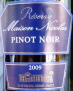 Maison Nicolas - Pinot Noir Vin de Pays dOc R�serve 0